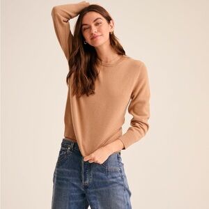 Naadam The Original Cashmere Sweater Crew Neck Women XS Tan Quiet Luxury